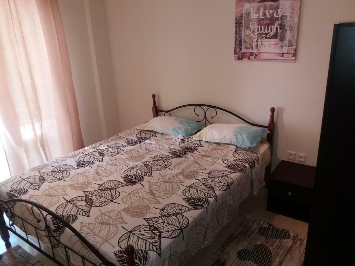 Jordan'S Appartment At 尼亚米卡尼奥纳 外观 照片