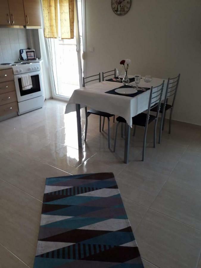 Jordan'S Appartment At 尼亚米卡尼奥纳 外观 照片